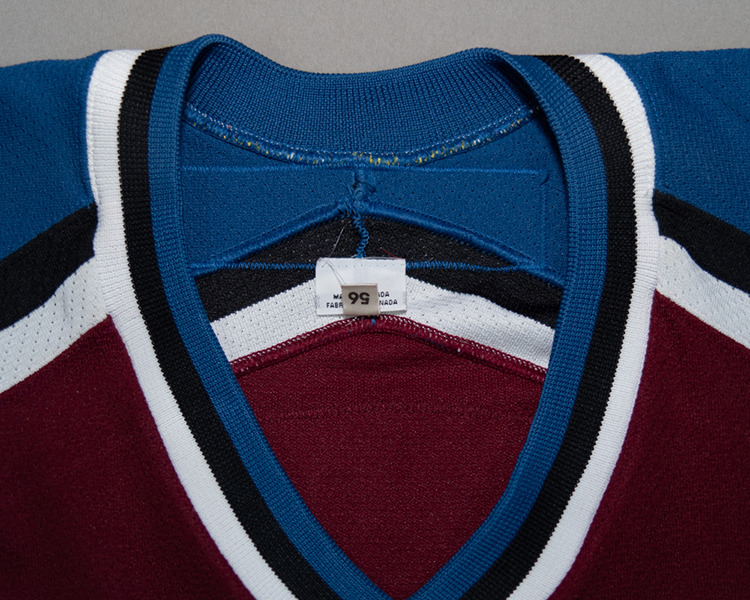 Colorado Avalanche 2000-2001 game worn tagging Colorado Avalanche 2000-2001 game worn tagging