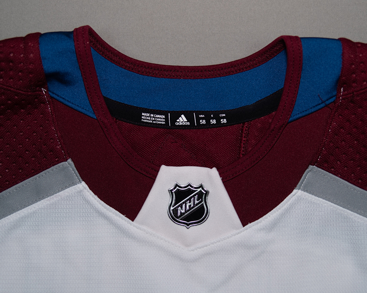 Colorado Avalanche 2017-2018 game worn tagging Colorado Avalanche 2017-2018 game worn tagging