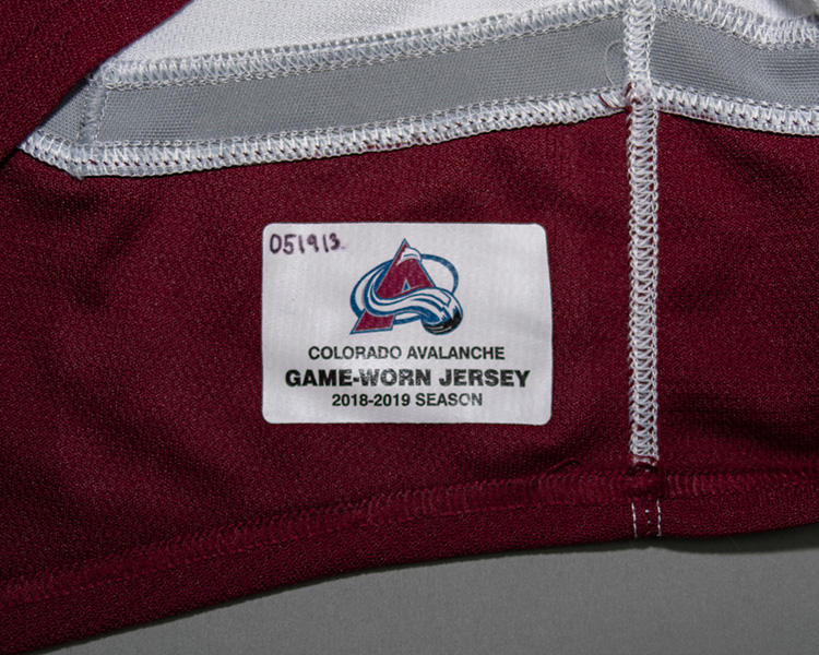 Colorado Avalanche 2017-2018 game worn tagging Colorado Avalanche 2017-2018 game worn tagging